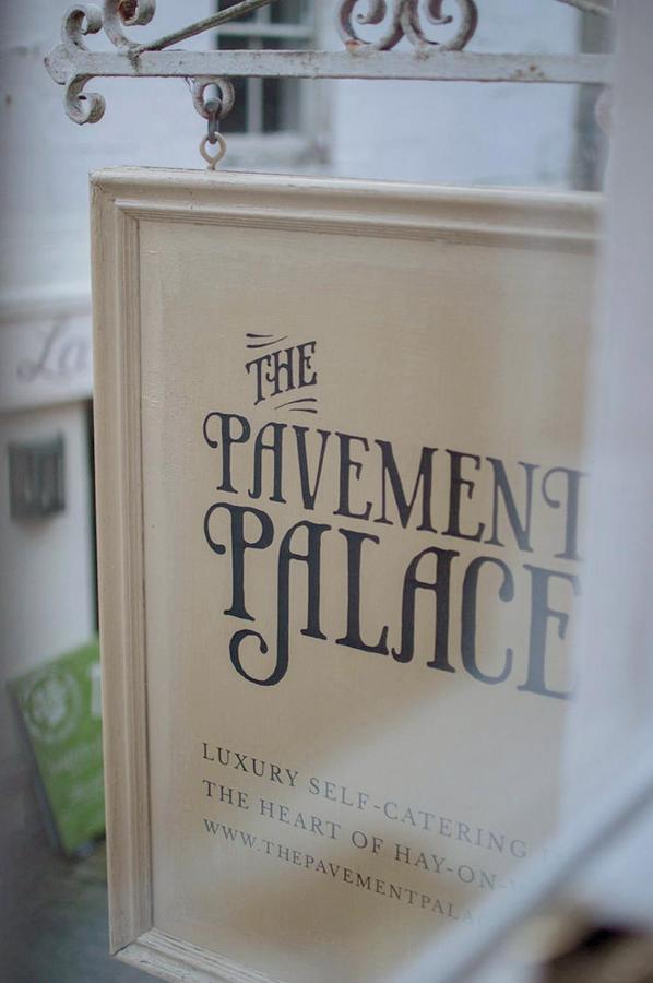 The Pavement Palace Hay-On-Wye Ngoại thất bức ảnh
